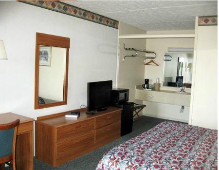 Mariann Travel Inn Scottsburg Room photo